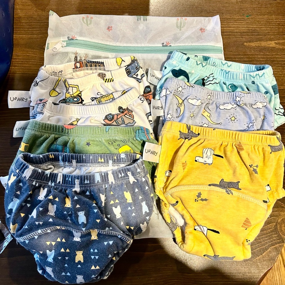 UPARY Cloth Training Pants / Potty Training Underwear Bundle (8 Pairs) + Bag